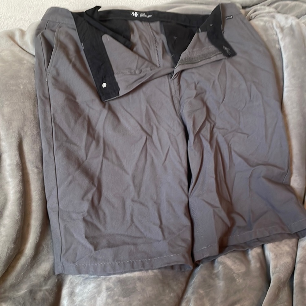 Gray. Men’s size 38 Hurley shorts.